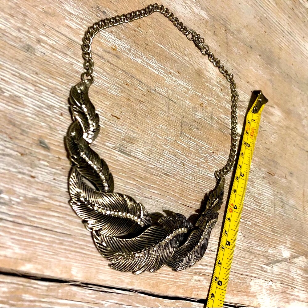 Vintage Silver Leaves Metal Necklace *** Read Details - Picture 3 of 4
